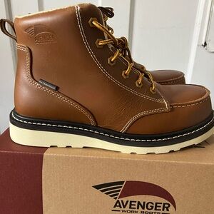 Avenger women’s Brown Work Boots